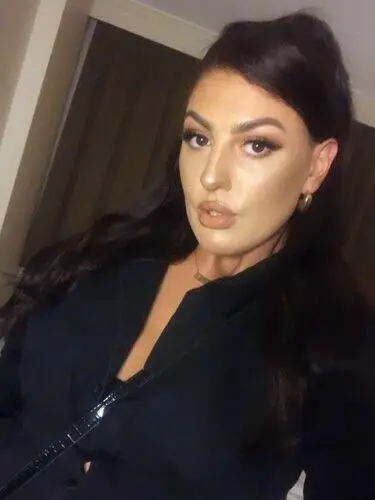 Lulubaby_94 Profile image 2